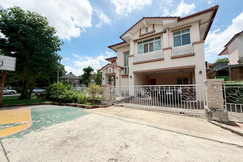 ปริญญดา แจ่มจันทร์ นวมินทร์ 111, Bangkok, ถนนประเสริฐมนูกิจ, Nawamin, Bueng Kum, Bangkok, 3 Bedrooms, 260 sqm, Single Detached House For Sale, by คุณบี, 500412051 - DDproperty.com