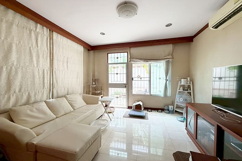ปริญญดา แจ่มจันทร์ นวมินทร์ 111, Bangkok, ถนนประเสริฐมนูกิจ, Nawamin, Bueng Kum, Bangkok, 3 Bedrooms, 260 sqm, Single Detached House For Sale, by คุณบี, 500412051 - DDproperty.com