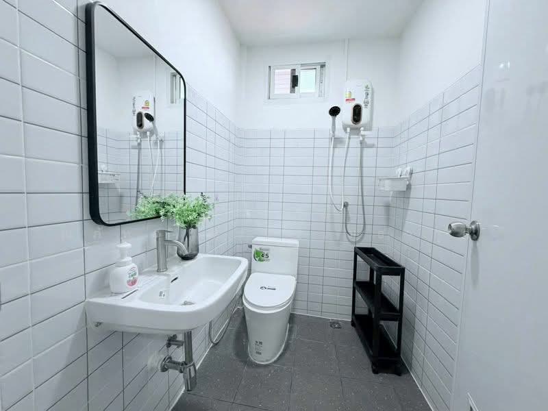 Regent 71 Place, Bangkok, Phra Kanong Nua, Watthana, Bangkok, 6 Bedrooms, 280 sqm, Townhouse For Rent, by ณภัทร พรสิริเมธากุล, 500412058 - DDproperty.com