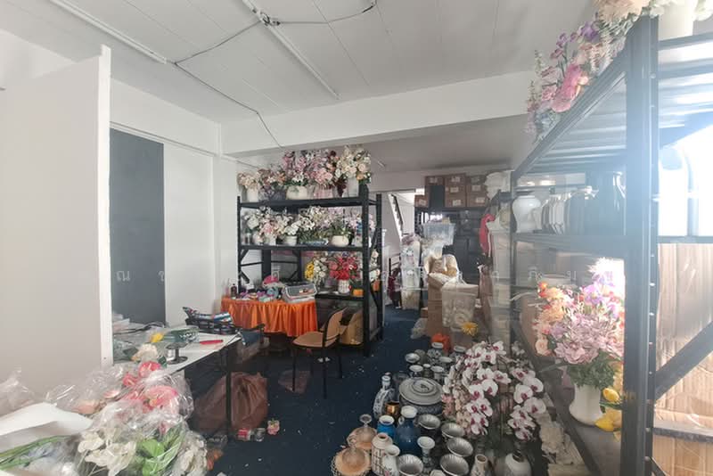 อาคารพาณิชย์ 2ห้อง ถ.บางกรวย - จงถนอม ต.วัดชลอ อ.บางกรวย จ.นนทบุรี 11130, Nonthaburi, Wat Chalo, Bang Kruai, Nonthaburi, , 536 sqm, Shophouse For Sale, by คุณชนะศึก อุจจาภิมุข, 500412061 - DDproperty.com