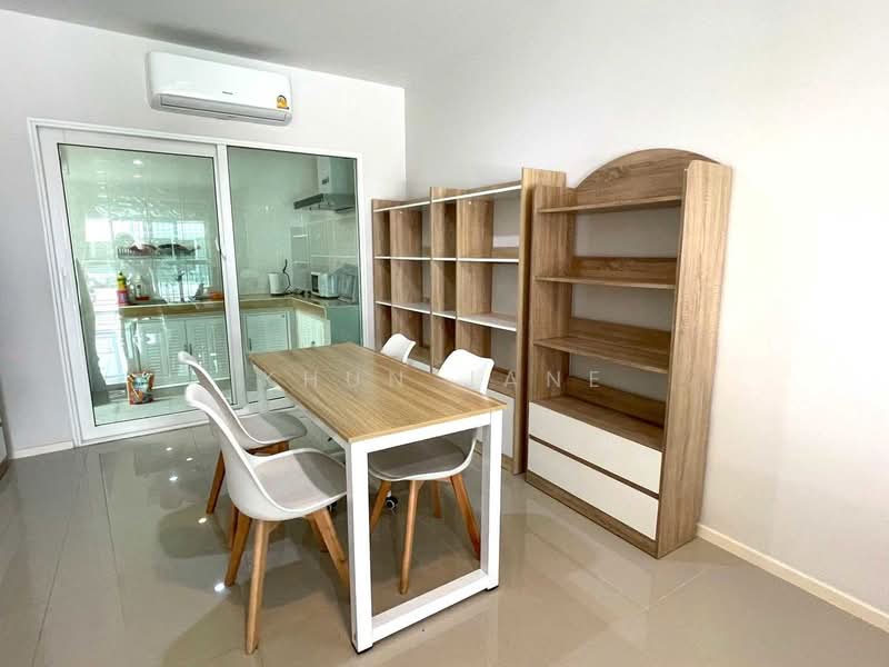 Baan Klang Muang Suanluang, Bangkok, On Nut Road, Dok Mai, Prawet, Bangkok, 3 Bedrooms, 178 sqm, Townhouse For Rent, by Khun Jane, 500412065 - DDproperty.com