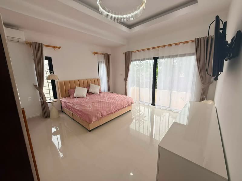 Baan Dusit Pattaya Park : บ้านดุสิต พัทยา พาร์ค, ชลบุรี, ถนนเมืองพัทยา, ห้วยใหญ่, บางละมุง, ชลบุรี, 300 ตร.ม., วิลล่า ขาย, โดย Fazwaz (Thailand) Co., Ltd., 500412069 - DDproperty.com