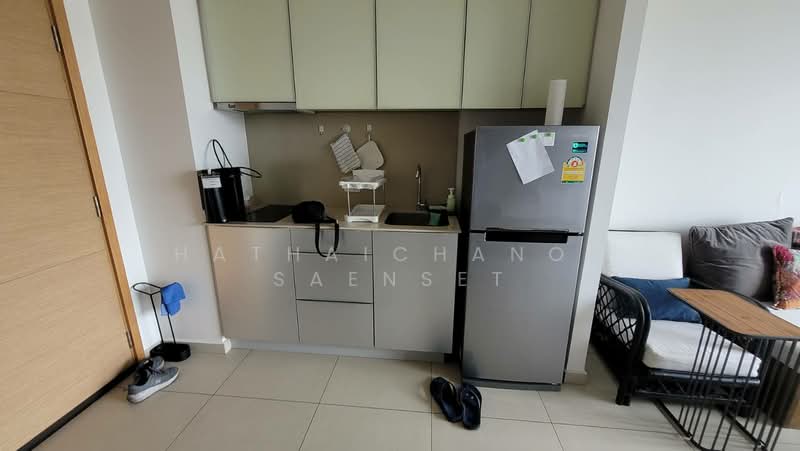 The Lofts Ekkamai, Bangkok, 1415 Sukhumvit Road, Phra Kanong Nua, Watthana, Bangkok, 1 Bedroom, 45 sqm, Condo For Rent, by Hathaichanok Saenset, 500412070 - DDproperty.com