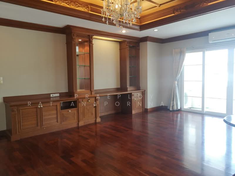 Ladawan Sukhumvit 103, Bangkok, Nong Bon, Prawet, Bangkok, 5 Bedrooms, 550 sqm, Single Detached House For Rent, by Praeploy Rattanapornnapapatch, 500412080 - DDproperty.com