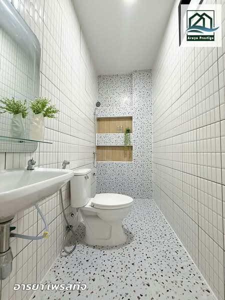 Rungkit Grand Vista, Bangkok, Hathairat Road, Min Buri, Min Buri, Bangkok, 3 Bedrooms, 85 sqm, Townhouse For Sale, by วิสุทธินี เฉลิมสินสุวรรณ, 500412094 - DDproperty.com