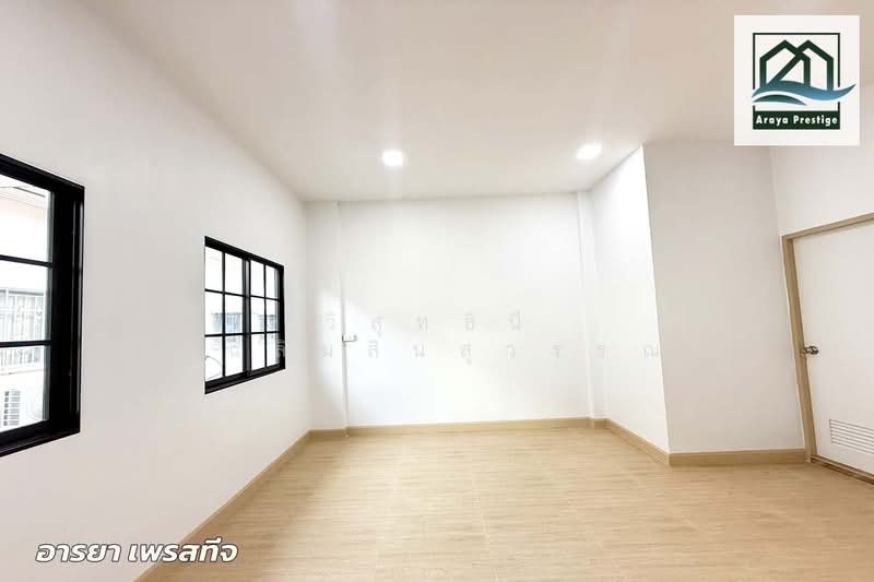 Rungkit Grand Vista : รุ่งกิจ แกรนด์ วิสต้า, กรุงเทพ, ถนนหทัยราษฏร์, มีนบุรี, มีนบุรี, กรุงเทพ, 85 ตร.ม., ทาวน์เฮ้าส์ ขาย, โดย วิสุทธินี เฉลิมสินสุวรรณ, 500412094 - DDproperty.com