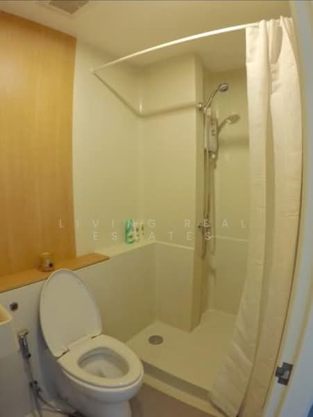 Aspire Sathorn-Thapra, Bangkok, 359 Ratchaphruek Road, Bukkalo, Thon Buri, Bangkok, 1 Bedroom, 30 sqm, Condo For Rent, by Living Real Estates, 500412102 - DDproperty.com