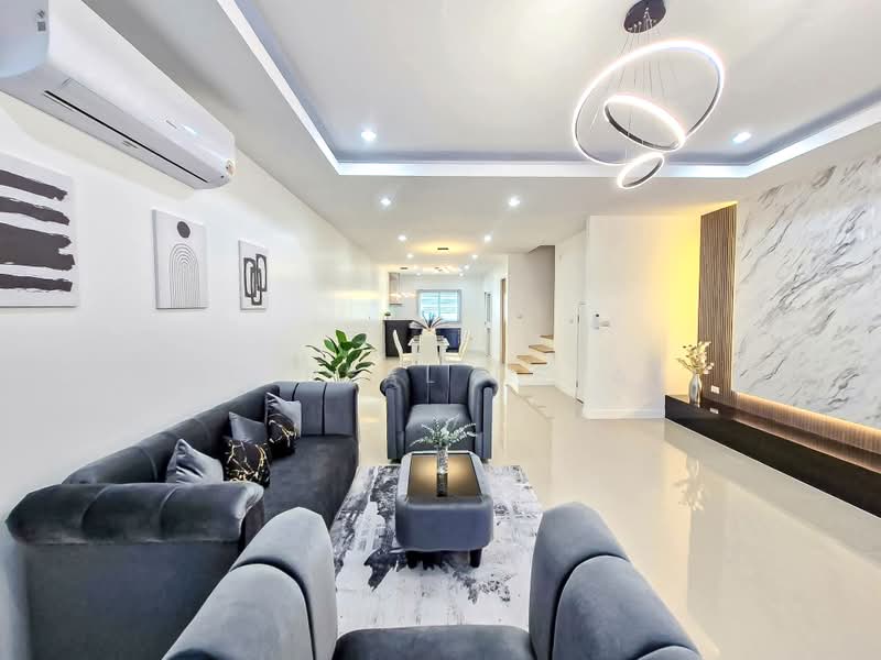 Luxury 2Storey Townhome for Sale Chaiyapruek Jomtien, Chon Buri (Pattaya), Bang Lamung, Bang Lamung (Pattaya), Chon Buri (Pattaya), 2 Bedrooms, 125 sqm, Townhouse For Sale, by PLC Real Estate, 500412105 - DDproperty.com