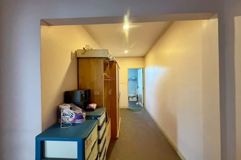 หมู่บ้านอยู่เจริญ, Bangkok, ถนนสุทธิสารวินิจฉัย, Samsen Nok, Huai Khwang, Bangkok, 4 Bedrooms, 155 sqm, Townhouse For Sale, by คุณธัญญ่า, 500412115 - DDproperty.com
