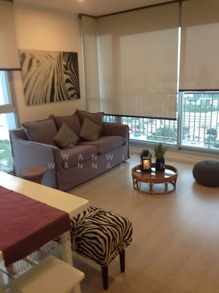 Rhythm Sathorn-Narathiwas, Bangkok, 651 Naradhiwas Rajanagarindra Road, Thung Maha Mek, Sathon, Bangkok, 2 Bedrooms, 66 sqm, Condo For Rent, by Wanwisa Wannasarn, 500412131 - DDproperty.com