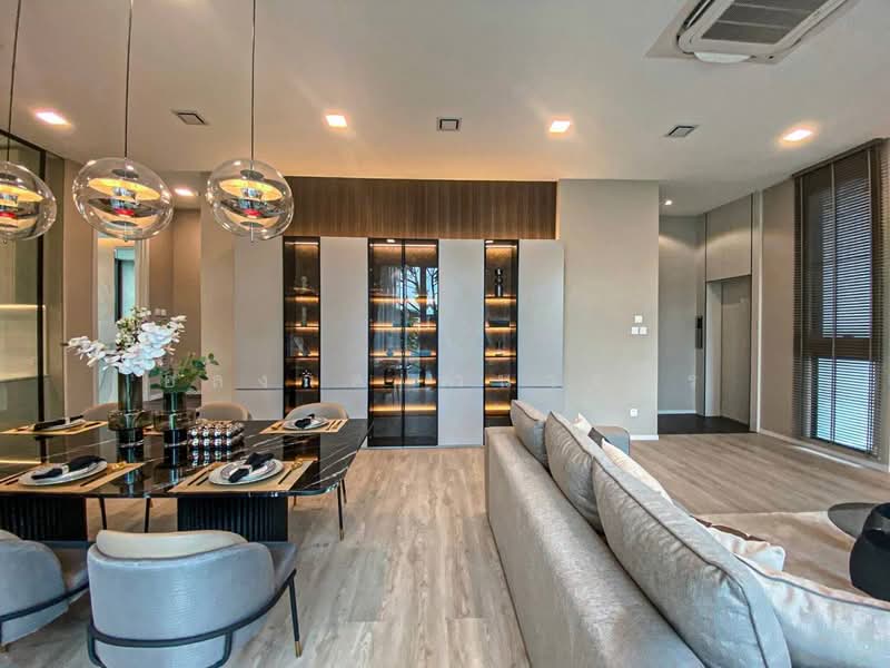 VIVE Krungthep Kreetha, Bangkok, Krungthep Kreetha Road, Saphan Sung, Bangkok, 4 Bedrooms, 421 sqm, Single Detached House For Sale, by อลงกต คำนวรพร, 500412132 - DDproperty.com