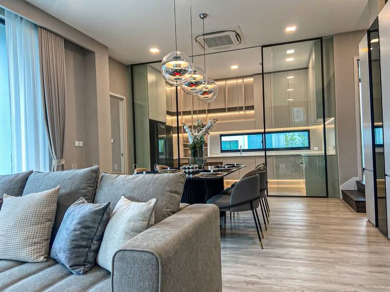 VIVE Krungthep Kreetha, Bangkok, Krungthep Kreetha Road, Saphan Sung, Bangkok, 4 Bedrooms, 421 sqm, Single Detached House For Sale, by อลงกต คำนวรพร, 500412132 - DDproperty.com