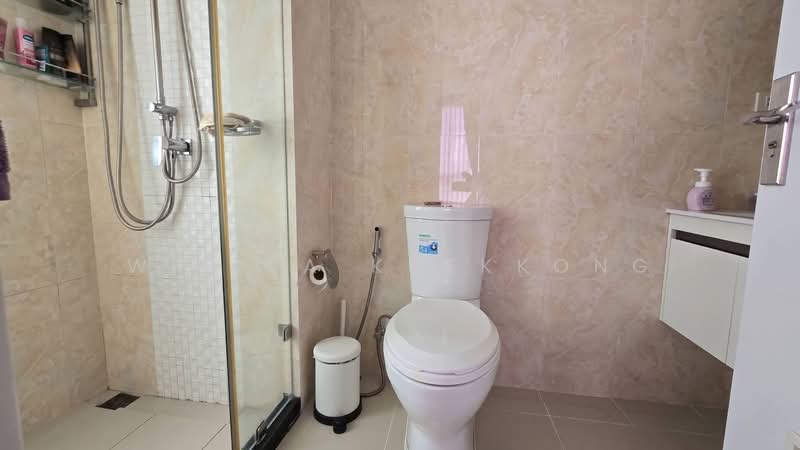 Mayfair Place Sukhumvit 64, Bangkok, Sukhumvit 64 Road, Bang Chak, Phra Khanong, Bangkok, 2 Bedrooms, 70 sqm, Condo For Sale, by Wiriya Kuekkong, 500412148 - DDproperty.com