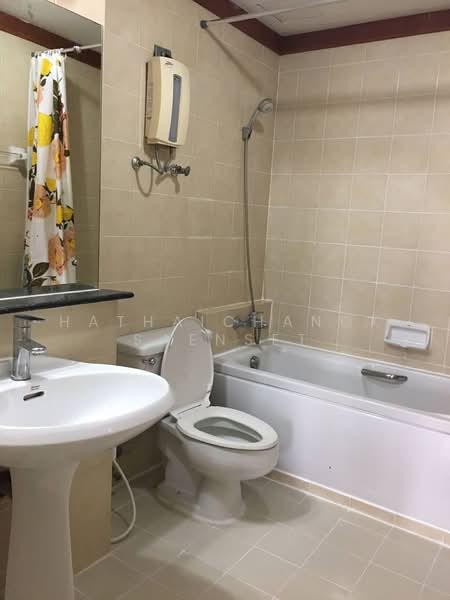 The Waterford Diamond Tower Sukhumvit, Bangkok, 758/18  Soi Sukhumvit 30/1, Sukhumvit Road, Khlong Toei, Bangkok, 3 Bedrooms, 121 sqm, Condo For Rent, by Hathaichanok Saenset, 500412167 - DDproperty.com