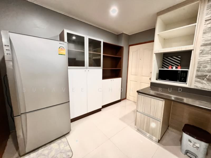 Sathorn Place : สาธร เพลส, กรุงเทพ, ถนนกรุงธนบุรี, คลองต้นไทร, คลองสาน, กรุงเทพ, 65 ตร.ม., คอนโด ให้เช่า, โดย Sutavee Chonlabud, 500412189 - DDproperty.com