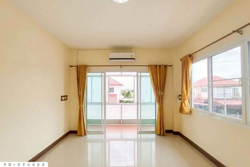Phipaporn3 Klong Luang-Klong 6, Pathum Thani, Khlong Si, Khlong Luang, Pathum Thani, 4 Bedrooms, 207 sqm, Single Detached House For Sale, by Benchawarin Pakkawetppisit, 500412198 - DDproperty.com