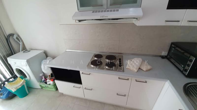 Lumpini Suite Sukhumvit 41 : ลุมพินี สวีท สุขุมวิท 41, กรุงเทพ, ซอยสุขุมวิท 41, คลองตันเหนือ, วัฒนา, กรุงเทพ, 69 ตร.ม., คอนโด ให้เช่า, โดย Hathaichanok Saenset, 500412204 - DDproperty.com