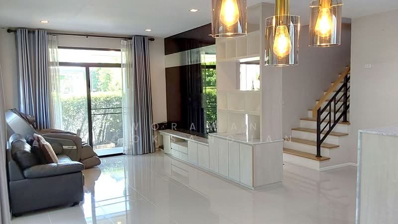 Casa Ville Ramkhamhaeng – Wongwaen 2, Bangkok, Kheha Romklao Road, Khlong Song Ton Nun, Lat Krabang, Bangkok, 3 Bedrooms, 140 sqm, Single Detached House For Sale, by Worawan Sooksanguan, 500412235 - DDproperty.com