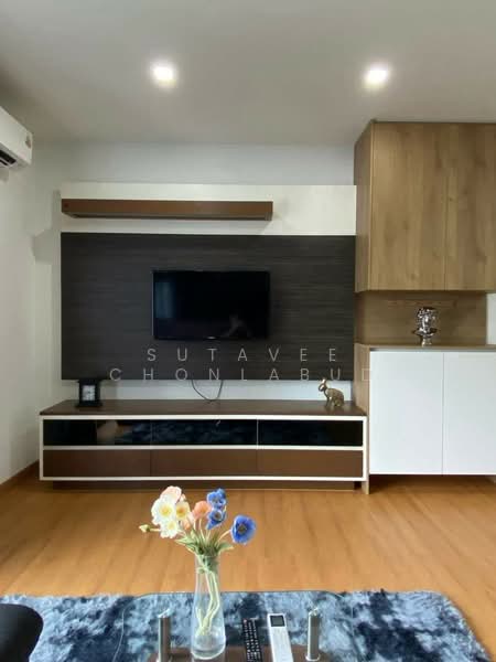 Noble Reveal, Bangkok, 36 Soi Sukhumvit 63, Ekamai Road, Phra Kanong Nua, Watthana, Bangkok, 1 Bedroom, 50 sqm, Condo For Rent, by Sutavee Chonlabud, 500412241 - DDproperty.com