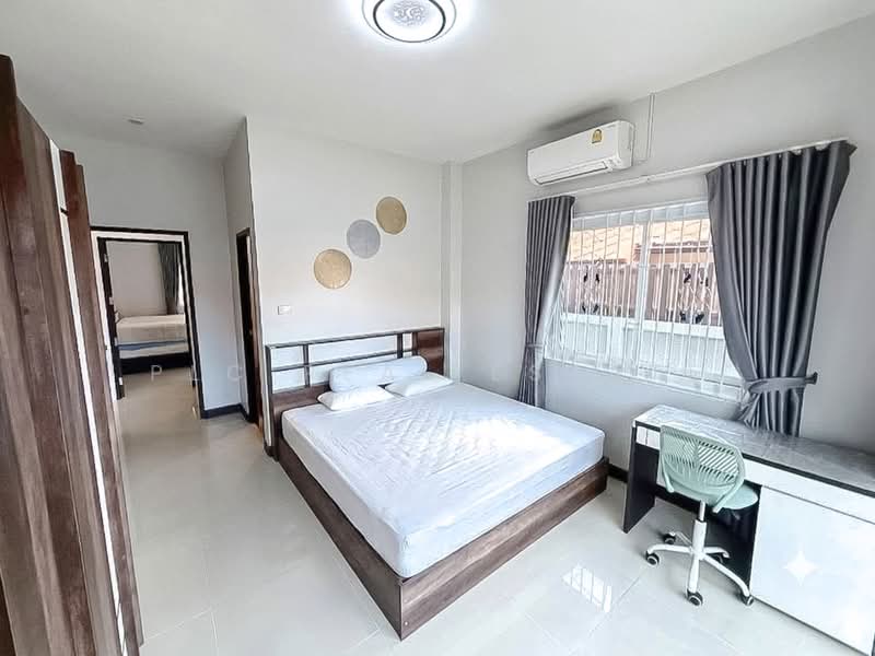 House for Sale Huay Yai Pattaya East Semi Detached House, Chon Buri (Pattaya), Bang Lamung, Bang Lamung (Pattaya), Chon Buri (Pattaya), 2 Bedrooms, 144 sqm, Semi-Detached House (Twin House) For Sale, by PLC Real Estate, 500412280 - DDproperty.com