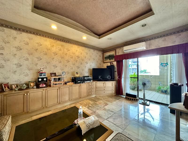 Fifty Fifth Tower : ฟิฟตี้ฟิฟท์ ทาวเวอร์, กรุงเทพ, 84 ซอยสุขุมวิท 55 ถนนสุขุมวิท, คลองตันเหนือ, วัฒนา, กรุงเทพ, 383 ตร.ม., คอนโด ขาย, โดย Bangkok Residential, 500412299 - DDproperty.com