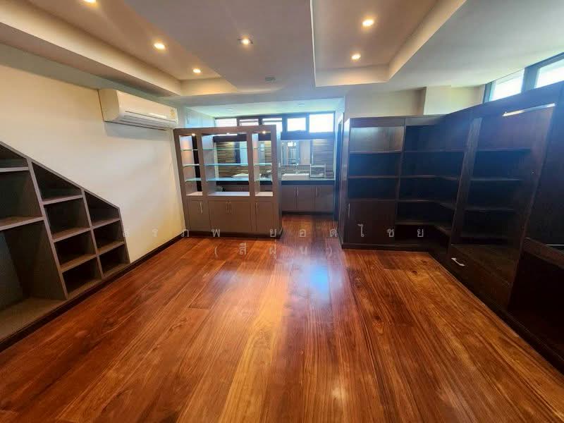 Kritsada Nakron 18, Bangkok, Sala Thammasop, Thawi Watthana, Bangkok, 3 Bedrooms, 466 sqm, Single Detached House For Sale, by สรภพ ยอดไชย (สีฝุ่น), 500412313 - DDproperty.com