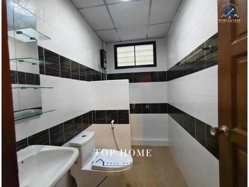 Thanasin Village, Bangkok, Nawamin Road 68, Khlong Kum, Bueng Kum, Bangkok, 5 Bedrooms, 143 sqm, Single Detached House For Sale, by คุณเปิ้ล, 500412334 - DDproperty.com
