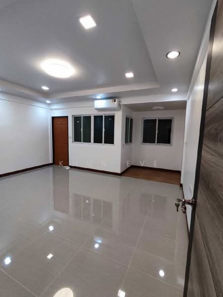 ให้เช่าทาวน์โฮม ใกล้ BTS อุดมสุข ถนนสุขุมวิท 68 (SPSEVE2081), กรุงเทพ, สุขุมวิท68, บางนาเหนือ, บางนา, กรุงเทพ, 120 ตร.ม., ทาวน์เฮ้าส์ ให้เช่า, โดย Khun Eve, 500412344 - DDproperty.com