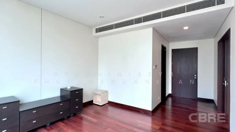 The Park Chidlom, Bangkok, 1 Petchaburi Road, Pathum Wan, Bangkok, 4 Bedrooms, 259 sqm, Condo For Sale, by Praphinleeya Phuengkhuankhan, 500412361 - DDproperty.com