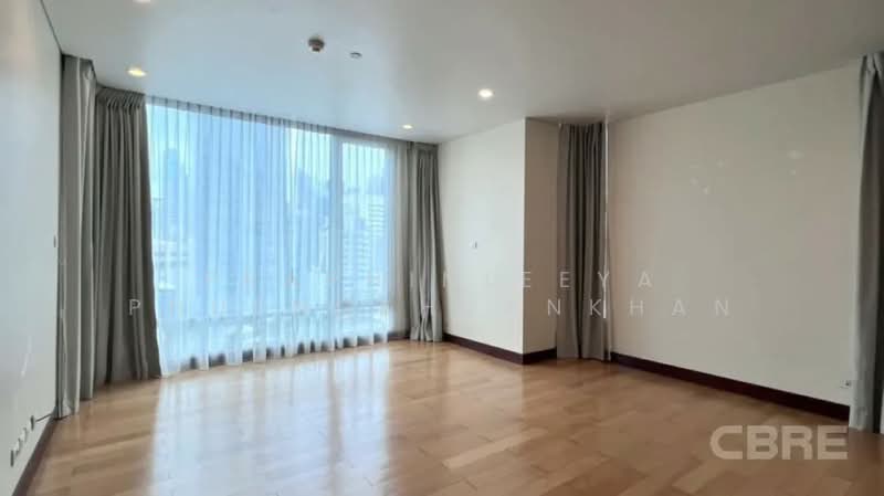 The Park Chidlom, Bangkok, 1 Petchaburi Road, Pathum Wan, Bangkok, 4 Bedrooms, 259 sqm, Condo For Sale, by Praphinleeya Phuengkhuankhan, 500412361 - DDproperty.com