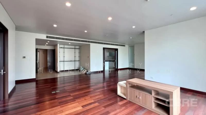 The Park Chidlom, Bangkok, 1 Petchaburi Road, Pathum Wan, Bangkok, 4 Bedrooms, 259 sqm, Condo For Sale, by Praphinleeya Phuengkhuankhan, 500412361 - DDproperty.com