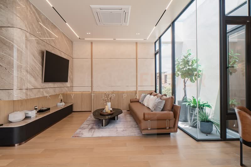 ELIVA Private Residences : เอลิวา ไพรเวท เรสซิเดนซ์, กรุงเทพ, ซอย นาคนิวาส 37, ลาดพร้าว, กรุงเทพ, 810 ตร.ม., บ้านเดี่ยว ขาย, โดย Kay Tippayanet, 500412378 - DDproperty.com