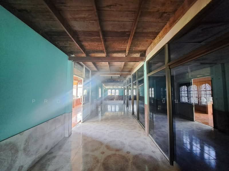บ้านเดี่ยวพร้อมที่ดินชุมแสง นครสวรรค์, Nakhon Sawan, Chum Saeng, Chumsaeng, Nakhon Sawan, 4 Bedrooms, 150 sqm, Single Detached House For Sale, by The Best Property เบ็นซ์, 500412400 - DDproperty.com