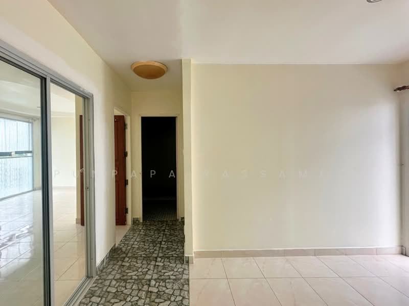Noble Park Bangplee, Samut Prakan, Soi Noble Park Village, Bangphli Yai, Bang Plee, Samut Prakan, 2 Bedrooms, 115 sqm, Condo For Sale, by Punpapa Rassamee, 500412405 - DDproperty.com