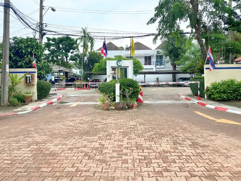Noble Park Bangplee, Samut Prakan, Soi Noble Park Village, Bangphli Yai, Bang Plee, Samut Prakan, 2 Bedrooms, 115 sqm, Condo For Sale, by Punpapa Rassamee, 500412405 - DDproperty.com