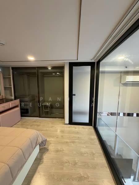 SOHO Bangkok Ratchada, Bangkok, 74 Pracha Rat Bamphen Rd, Huai Khwang, Bangkok, 1 Bedroom, 38 sqm, Condo For Rent, by Panupak Reungtanasarn, 500412434 - DDproperty.com