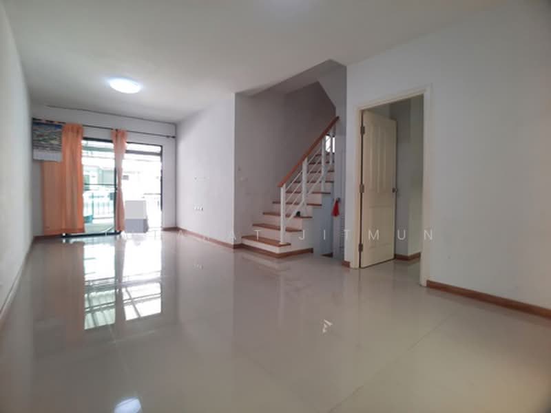 J Town Sukhumvit – Praksa, Samut Prakan, Phraeksa Rd., Phraeksa, Muang Samut Prakarn, Samut Prakan, 4 Bedrooms, 74 sqm, Townhouse For Rent, by Jutarat Jitmun, 500412439 - DDproperty.com