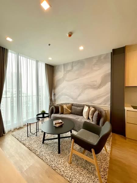 Noble State 39, Bangkok, 35 Soi Sukhumvit 39, Khlong Tan Nua, Watthana, Bangkok, 2 Bedrooms, 59 sqm, Condo For Rent, by Trinnaya Dungsirisangthong, 500412461 - DDproperty.com