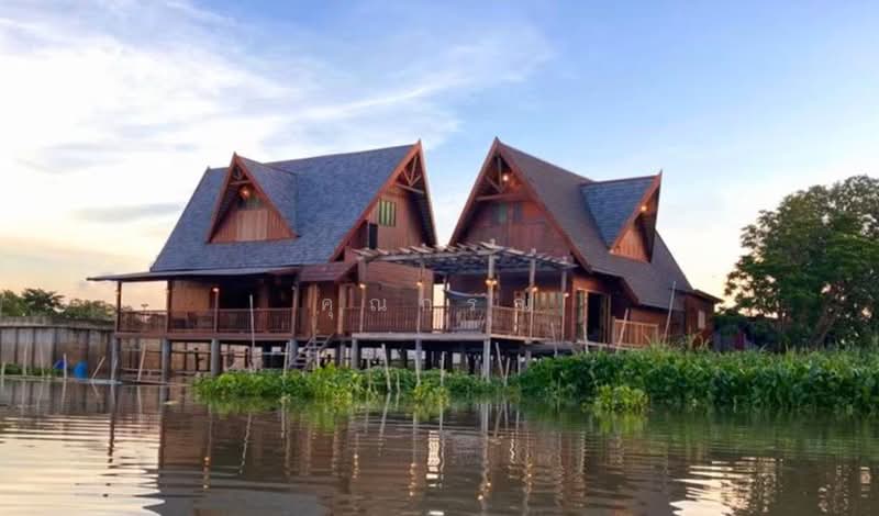 ขายบ้านพร้อมที่ดิน Luxury House ติดริมแม่น้ำเจ้าพระยา เนื้อที่ 1 ไร่ อำเภอเมืองปทุมธานี ราคา 35 ล้าน, Pathum Thani, Bang Kha Yaeng, Muang Pathum Thani, Pathum Thani, 6 Bedrooms, 555 sqm, Single Detached House For Sale, by คุณกรณ์, 500412470 - DDproperty.com