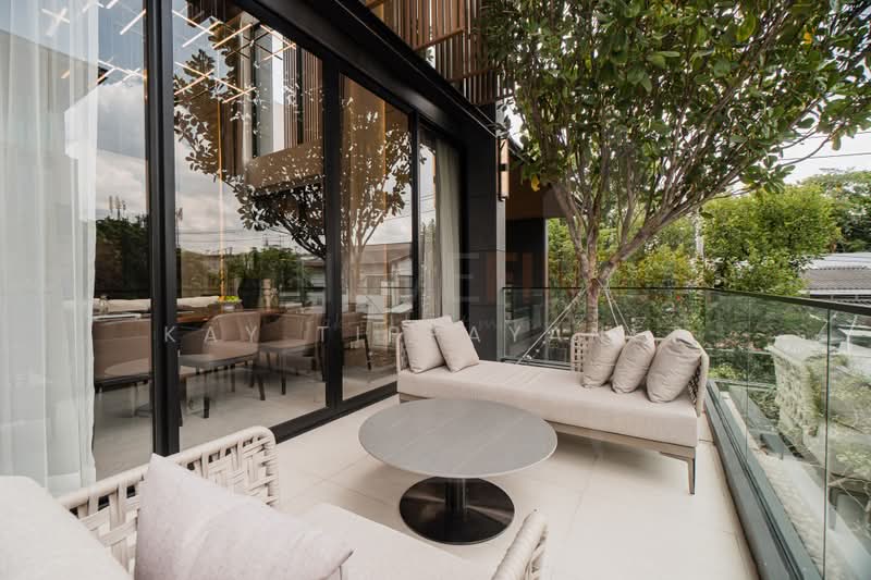 Cira Residences, Bangkok, Pradit Manutham Road, Wang Thonglang, Bangkok, 5 Bedrooms, 845 sqm, Single Detached House For Sale, by Kay Tippayanet, 500412529 - DDproperty.com
