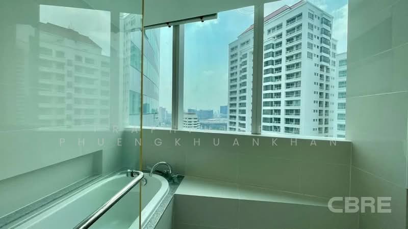 Millennium Residence, Bangkok, Sukhumvit Road, Khlong Toei, Bangkok, 3 Bedrooms, 145 sqm, Condo For Sale, by Praphinleeya Phuengkhuankhan, 500412530 - DDproperty.com