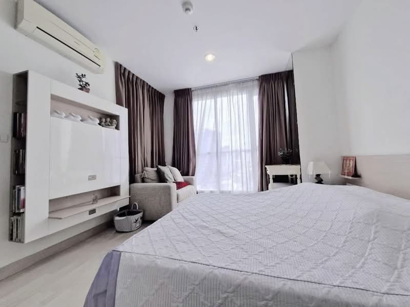 Rhythm Ratchada, Bangkok, 558 Ratchadaphisek Road, Samsen Nok, Huai Khwang, Bangkok, 1 Bedroom, 51 sqm, Condo For Sale, by Areeya Kingwichit, 500412537 - DDproperty.com