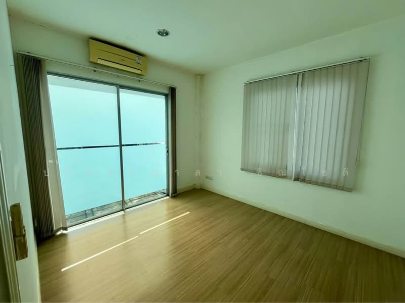 Private Ville Rama 9 – Huamark, Bangkok, Hua Mak, Bang Kapi, Bangkok, 4 Bedrooms, 185 sqm, Townhouse For Rent, by ปรินทร์ญาดา ชิณโชติ, 500412568 - DDproperty.com