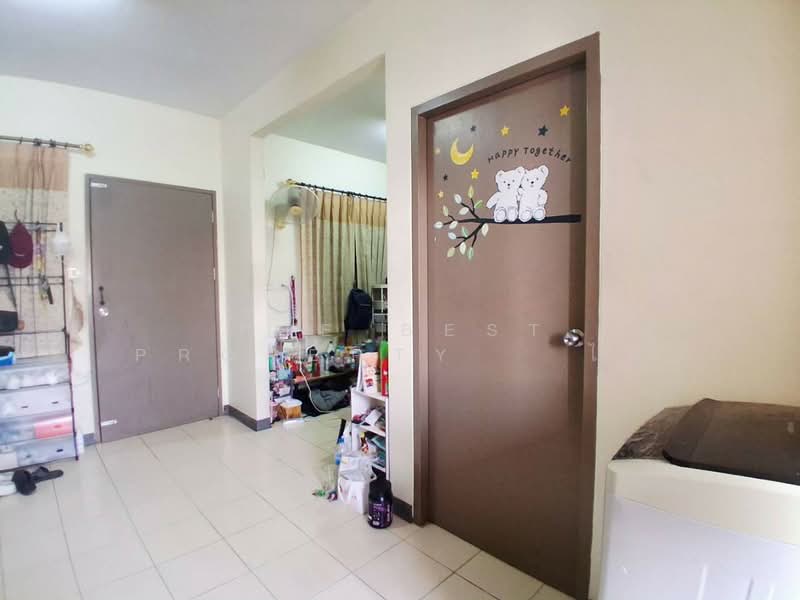 Baan Ua-Athorn Latkrabang 1, Bangkok, Thab Yao, Lat Krabang, Bangkok, 1 Bedroom, 33 sqm, Condo For Sale, by The Best Property ไก่, 500412598 - DDproperty.com