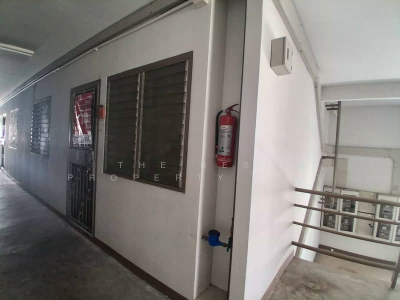 Baan Ua-Athorn Latkrabang 1, Bangkok, Thab Yao, Lat Krabang, Bangkok, 1 Bedroom, 33 sqm, Condo For Sale, by The Best Property ไก่, 500412598 - DDproperty.com
