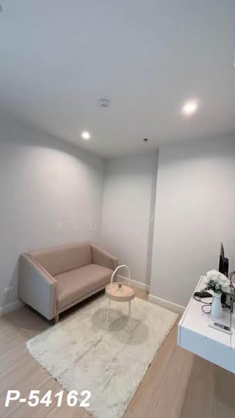 Metro Sky Wutthakat, Bangkok, Thanon Wutthakat, Talat Plu, Thon Buri, Bangkok, 1 Bedroom, 35 sqm, Condo For Rent, by Susira Prueksawun, 500412614 - DDproperty.com