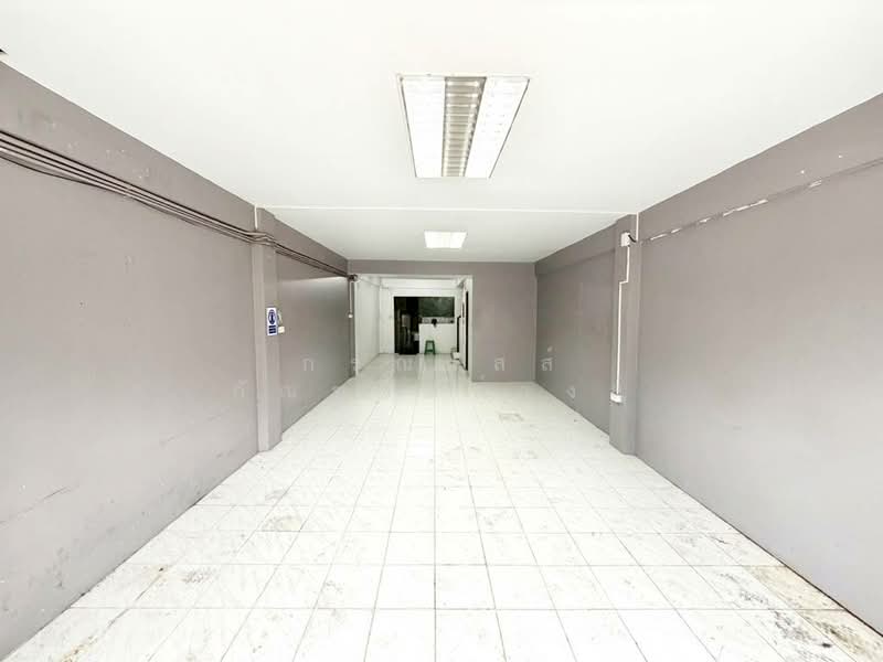 ขาย ตึกแถว 4 ชั้น หมู่บ้าน ชาวฟ้า ลำลูกกา คลอง 2, Pathum Thani, Khu Khot, Lam Luk Ka, Pathum Thani, , 240 sqm, Shophouse For Sale, by กรณวัสส์ กัณฑวัสส์วงส์, 500412616 - DDproperty.com
