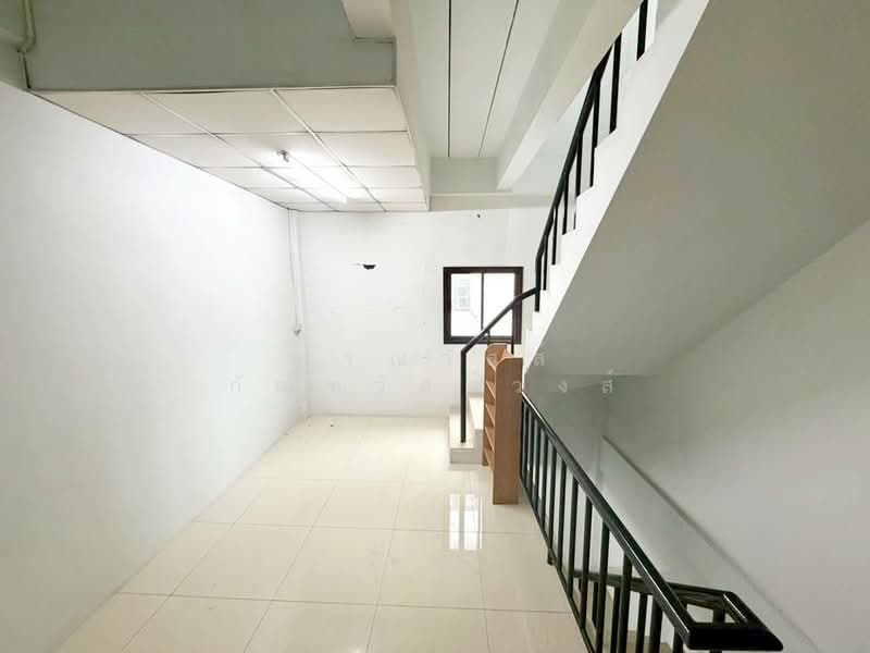 ขาย ตึกแถว 4 ชั้น หมู่บ้าน ชาวฟ้า ลำลูกกา คลอง 2, Pathum Thani, Khu Khot, Lam Luk Ka, Pathum Thani, , 240 sqm, Shophouse For Sale, by กรณวัสส์ กัณฑวัสส์วงส์, 500412616 - DDproperty.com