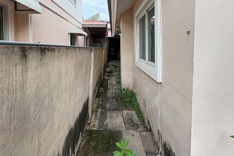 หมู่บ้านทวีลดา 2 ปทุมธานี, Pathum Thani, Khu Khot, Lam Luk Ka, Pathum Thani, 4 Bedrooms, 180 sqm, Single Detached House For Sale, by NTBHOME, 500412617 - DDproperty.com