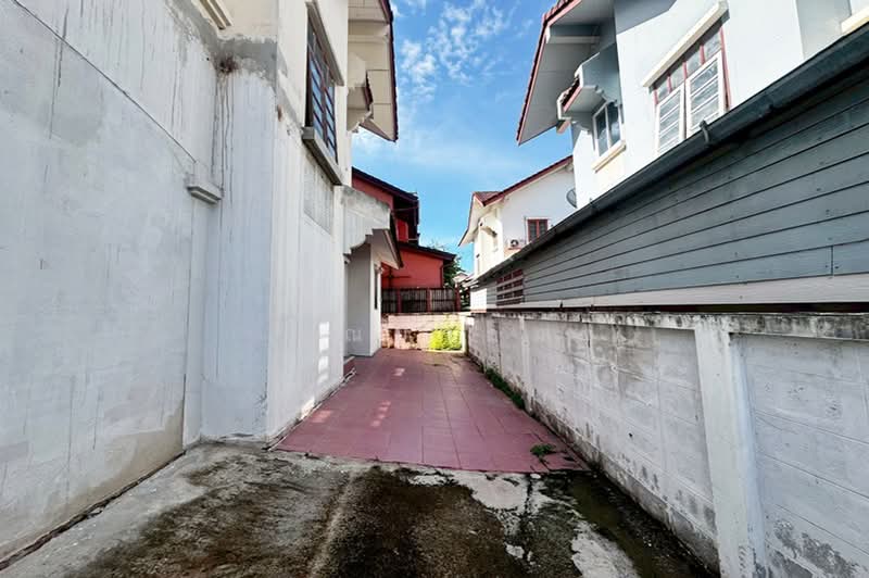 Muban Bencharong Ramkhamhaeng 178 : หมู่บ้านเบญจรงค์ รามคำแหง 178, กรุงเทพ, ถนนรามคำแหง, มีนบุรี, กรุงเทพ, 200 ตร.ม., บ้านเดี่ยว ขาย, โดย คุณปาล์ม, 500412619 - DDproperty.com